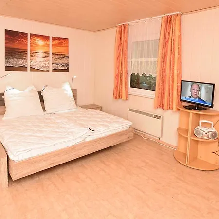 Ferienbungalows Am Rand Des Buchen Lägenhet Sellin (Rugen)